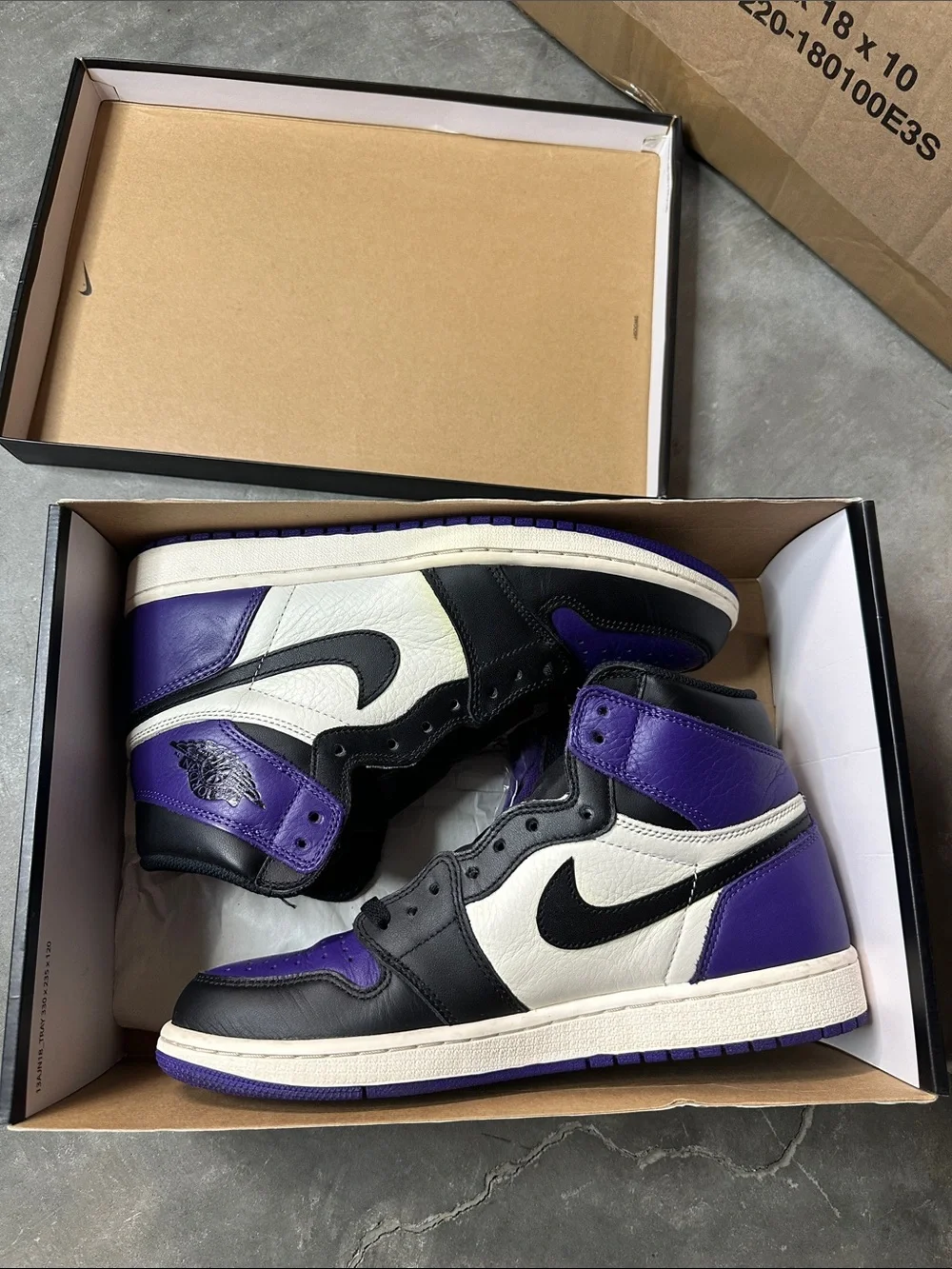 Retro 1 Court purple size 10